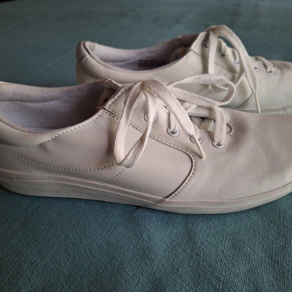 Grasshoppers White Leather Stretch Plus Lace Up Sneaker - Size 9M - Picture 1 of 7